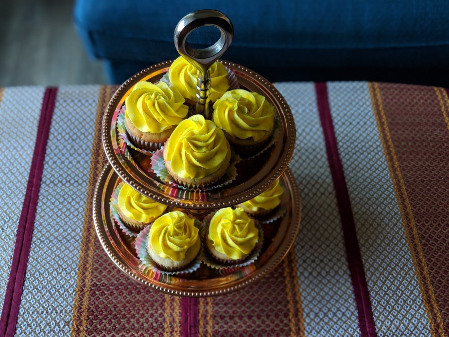 00100dPORTRAIT_00100_BURST20180812081244708_COVER