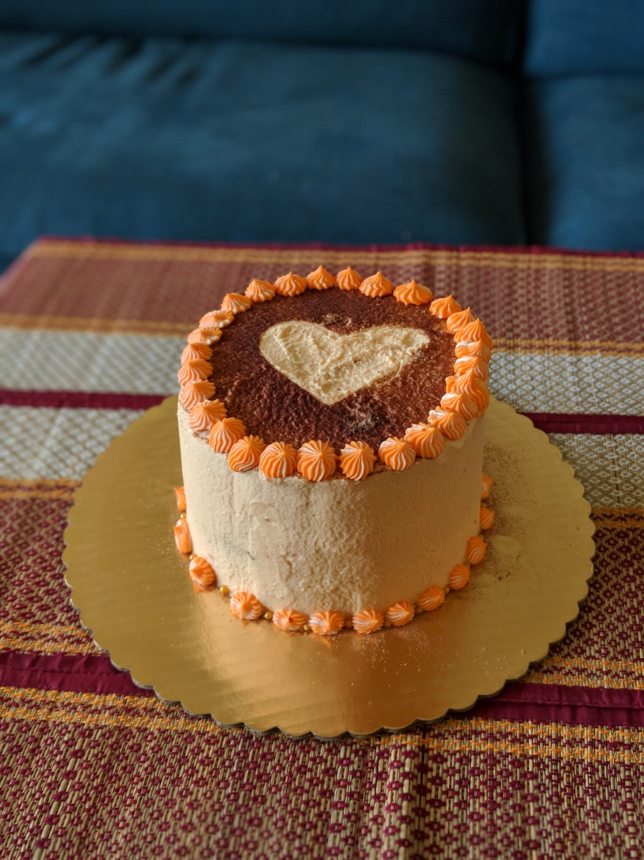 00100dPORTRAIT_00100_BURST20180921180141357_COVER